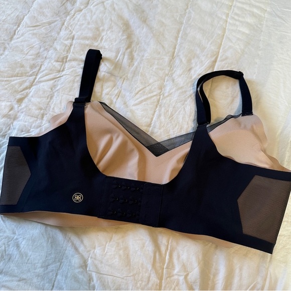 Honeylove CrossOver Bra Black Large - Picture 4 of 6